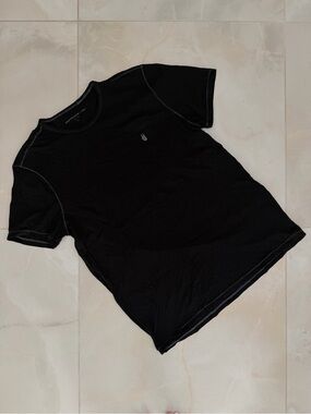 JOHN VARVATOS T Shirt